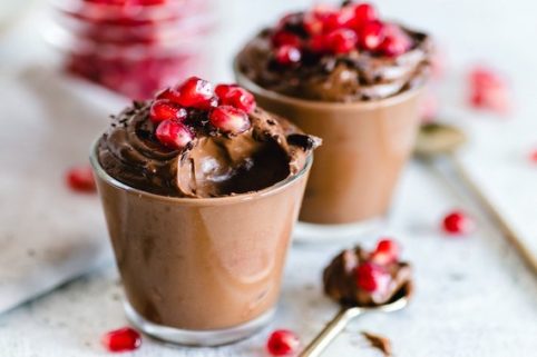 La recette gourmande de la crème dessert chocolatée vegan Alexandra Portail Naturopathe Hygiene2vie